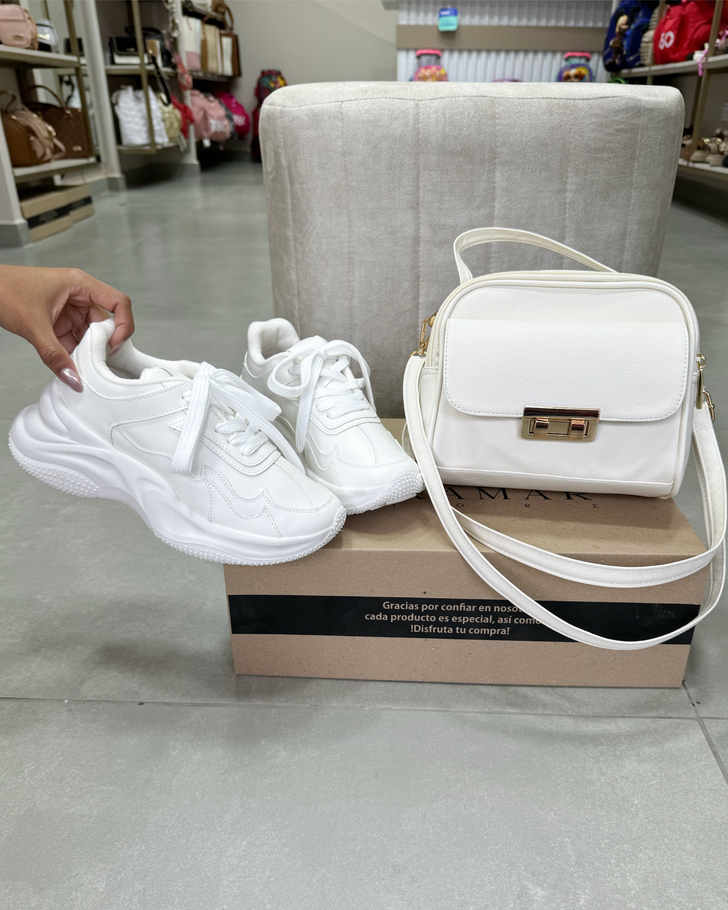 Combo Tênis + Bolsa